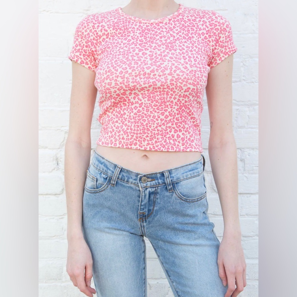 Brandy Melville Ashlyn Top, Pink Cheetah Print, one size only